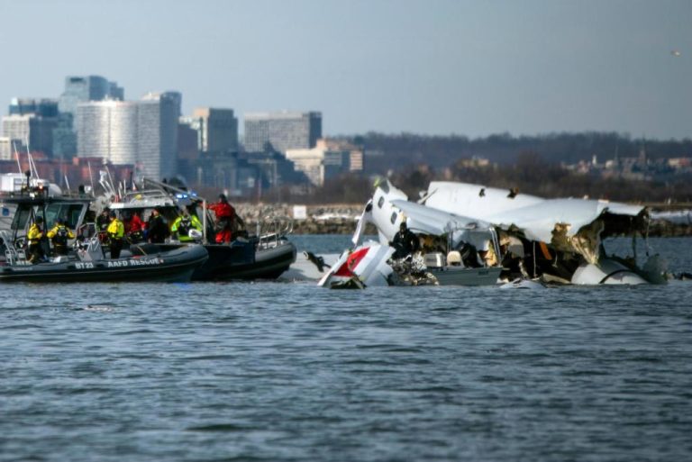 Aircraft_Down_31334_f751e4.jpg