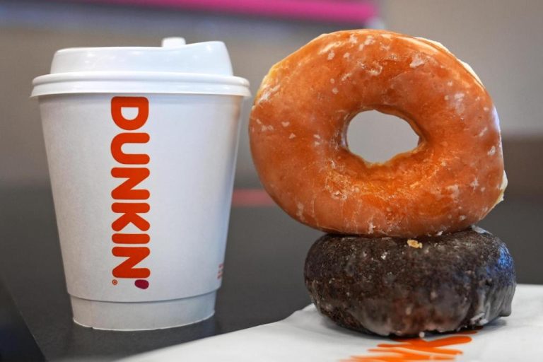 Dunkin-No_Donuts_78419.jpg