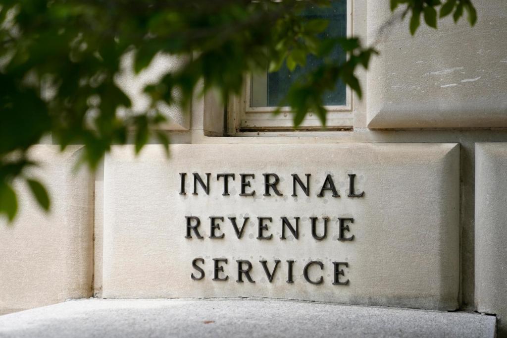 IRS_Taxpayer_Report_13563.jpg