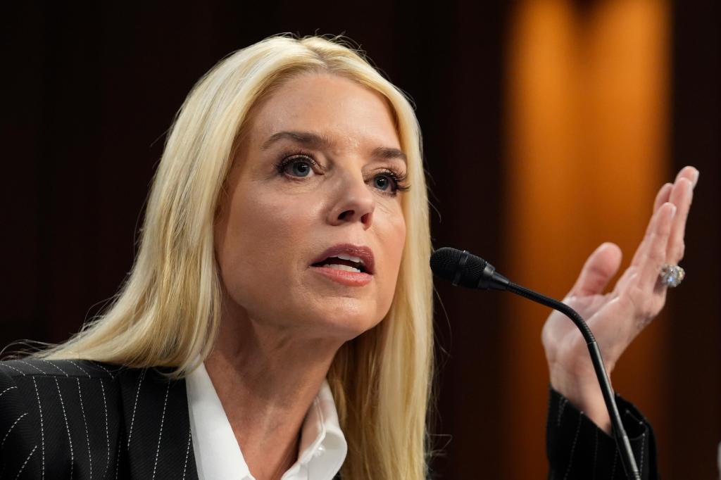 Trump_Cabinet_Bondi_73435_a4ea8d-1.jpg