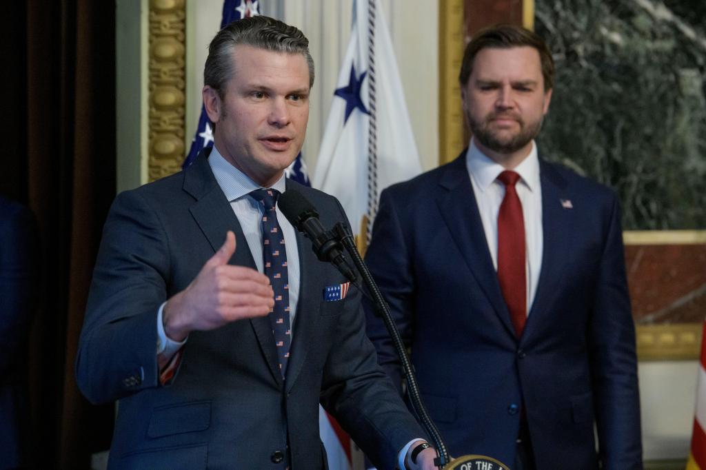 Trump_Cabinet_Hegseth_72581.jpg