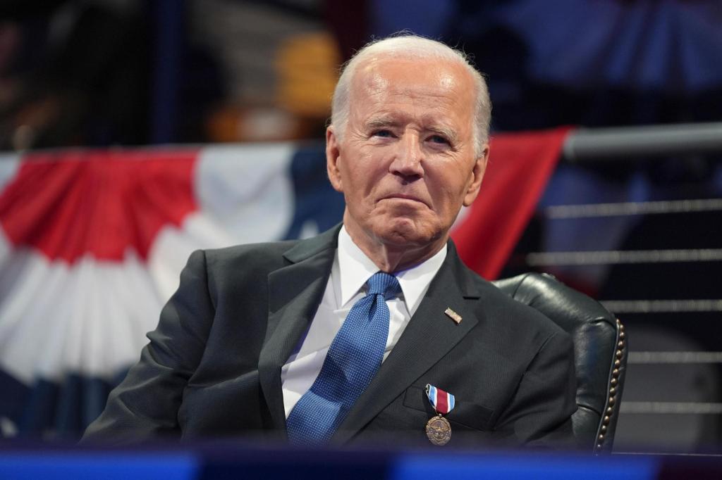 US-Biden-Clemencies_30412.jpg