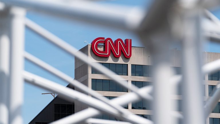 cnnbuilding.jpg