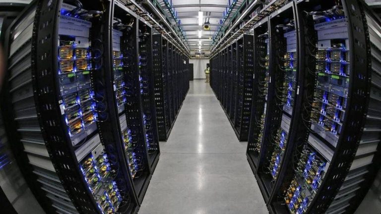 facebook-data-center-texas.jpg