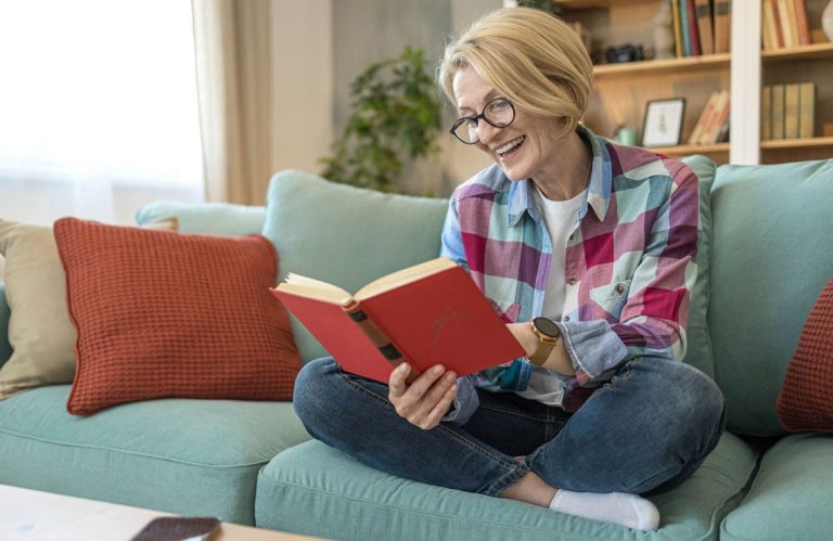 older-woman-reading.jpg