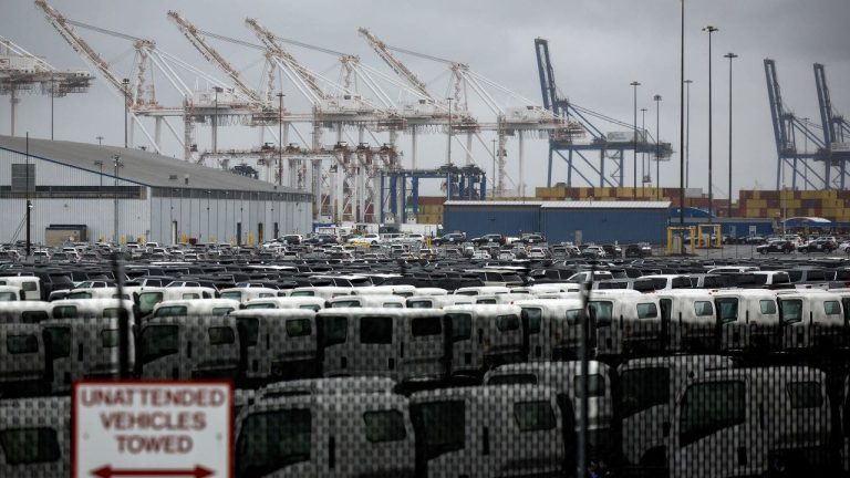 port-of-baltimore-cars-dockworkers-strike.jpg