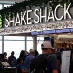 shake-shack-airport-scaled.jpg