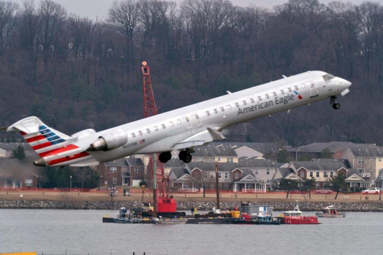 Aircraft_Down_09891_07bcae.jpg