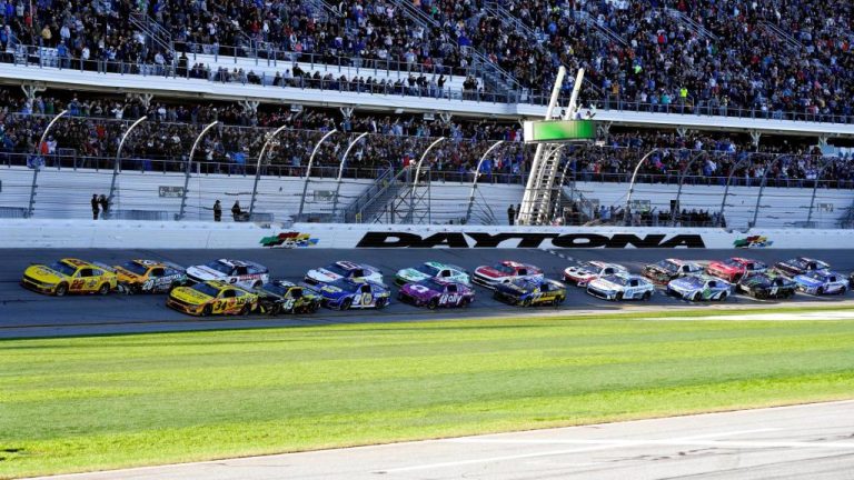 NASCAR_Daytona_500_Guide_Auto_Racing_28274.jpg