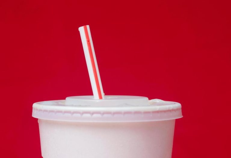 Trump_Plastic_Straws_20890.jpg