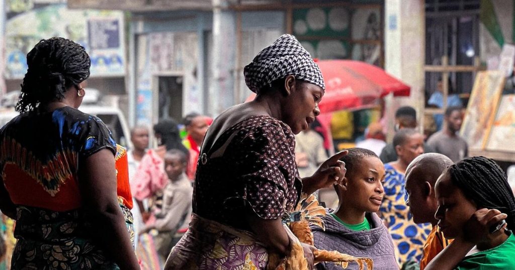 congo-market-2196667008.jpg