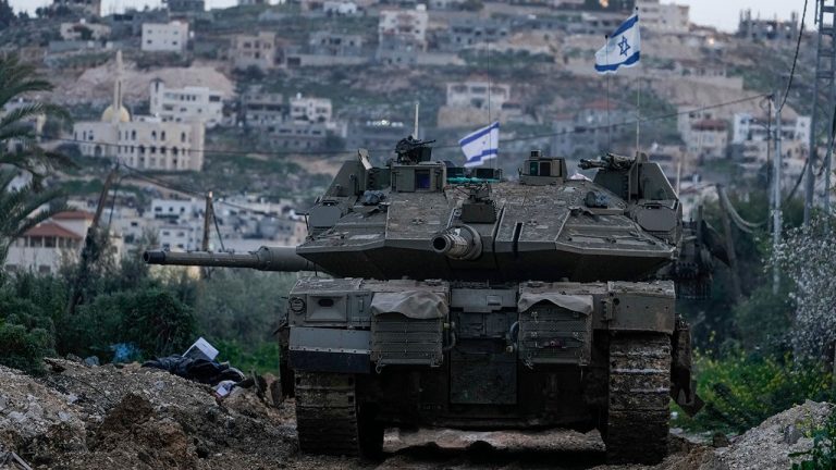 israeli-tank.jpg