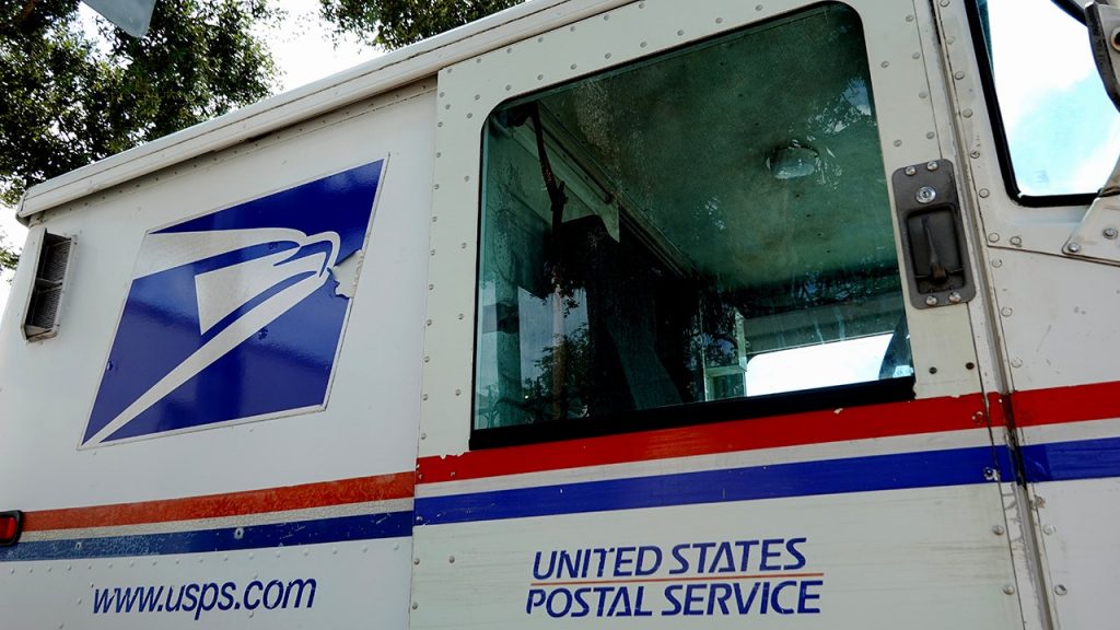 usps-2.jpg