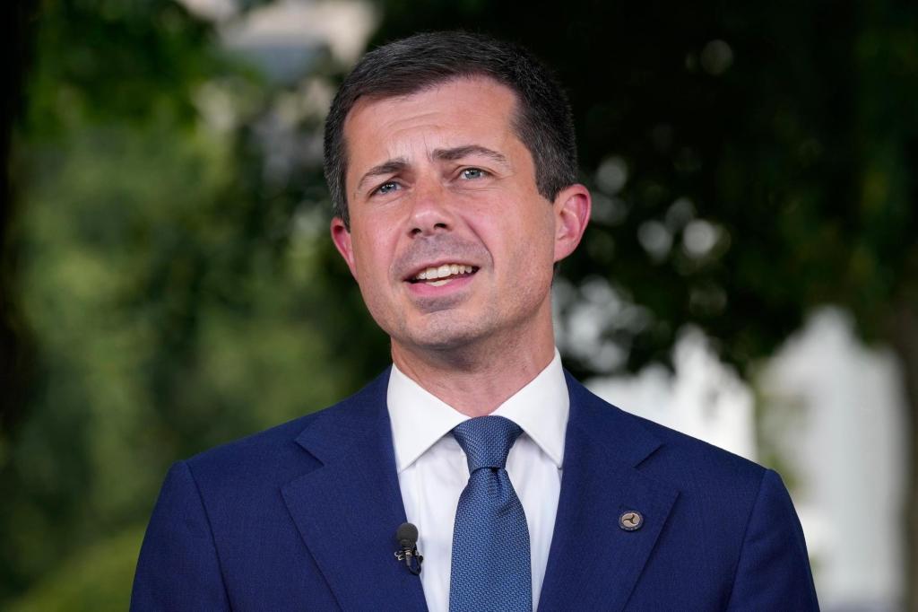 Democrats_Buttigieg_76687.jpg