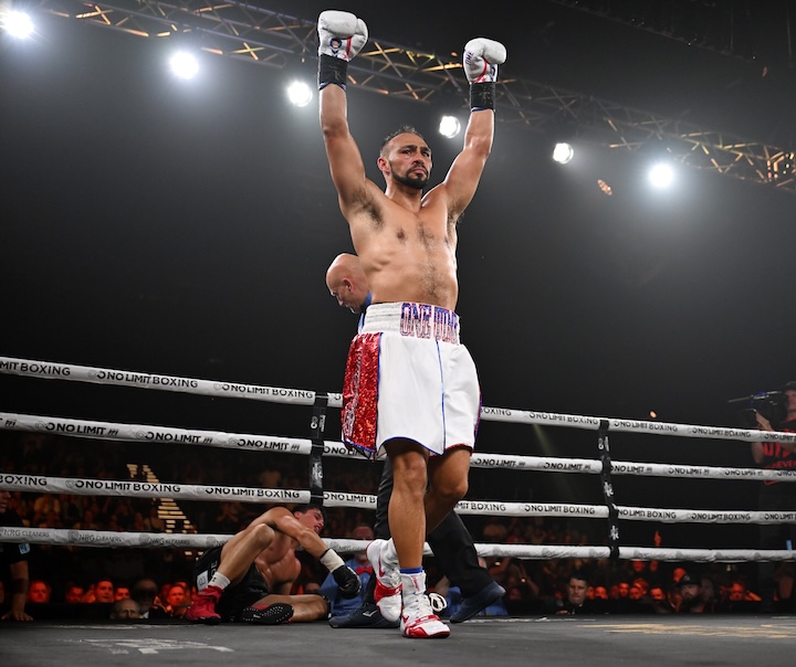 Keith-Thurman-T_0391.jpg