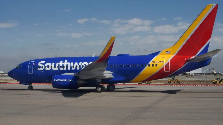 Southwest-Airlines-Denver.jpg