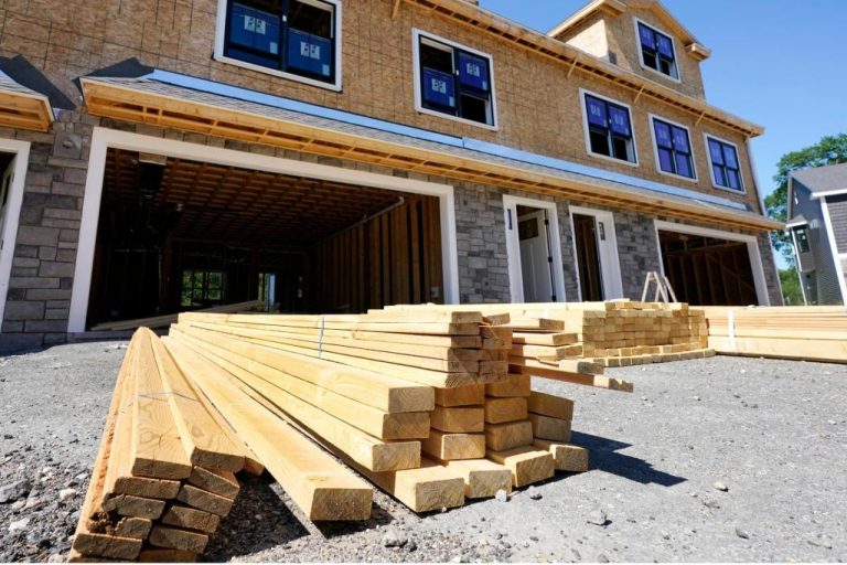 Tariffs_Homebuilding_69125.jpg