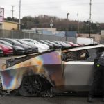 Tesla_Cybertruck_Fire_92565.jpg