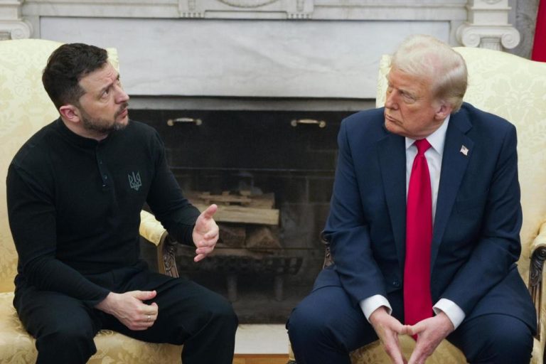 Trump_Zelenskyy_85291.jpg